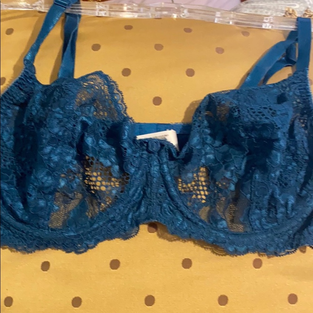Bra